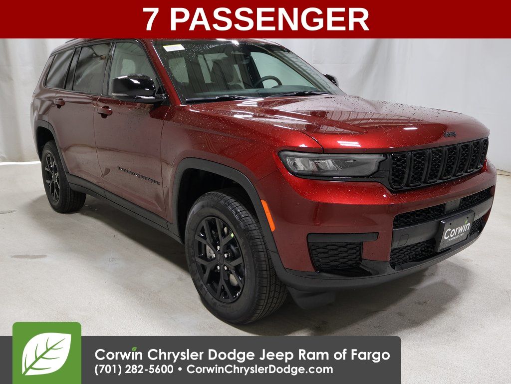 2025 Jeep Grand Cherokee L Altitude's photo