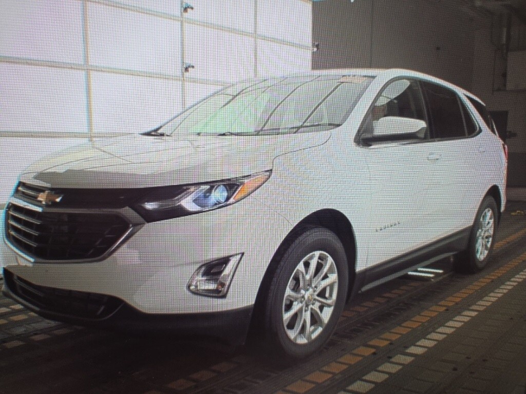 Used 2020 Chevrolet Equinox LT with VIN 2GNAXTEV6L6252585 for sale in Fargo, ND