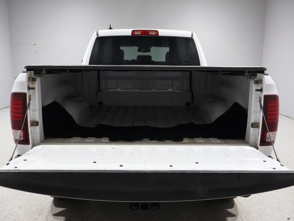 2021 Ram 1500 Classic Warlock photo 4