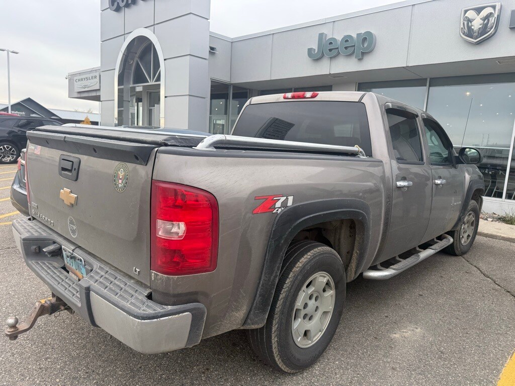 2012 Chevrolet Silverado 1500 LT photo 3