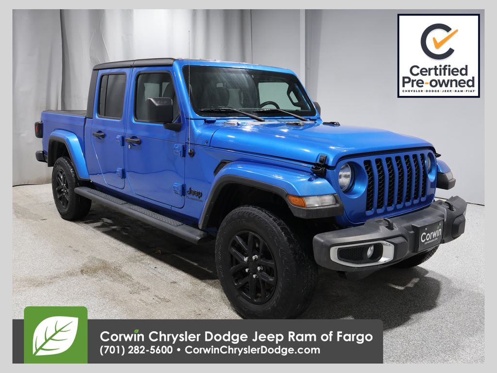 2021 Jeep Gladiator Sport S's photo