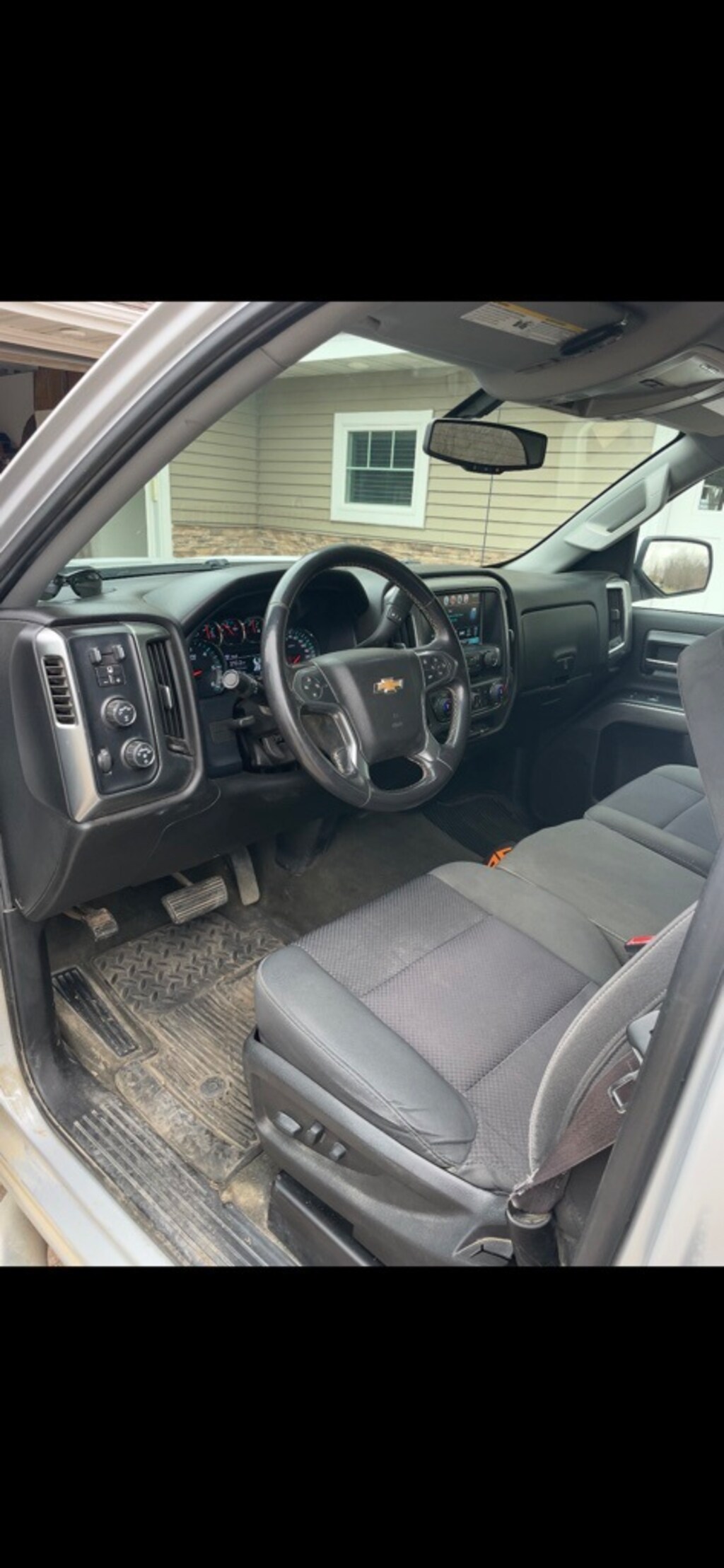 Used 2017 Chevrolet Silverado 1500 LT w/1LT Truck Double Cab