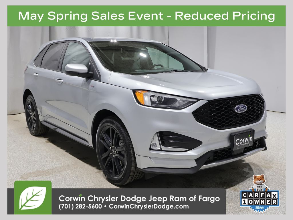 2024 Ford Edge ST-Line AWD's photo