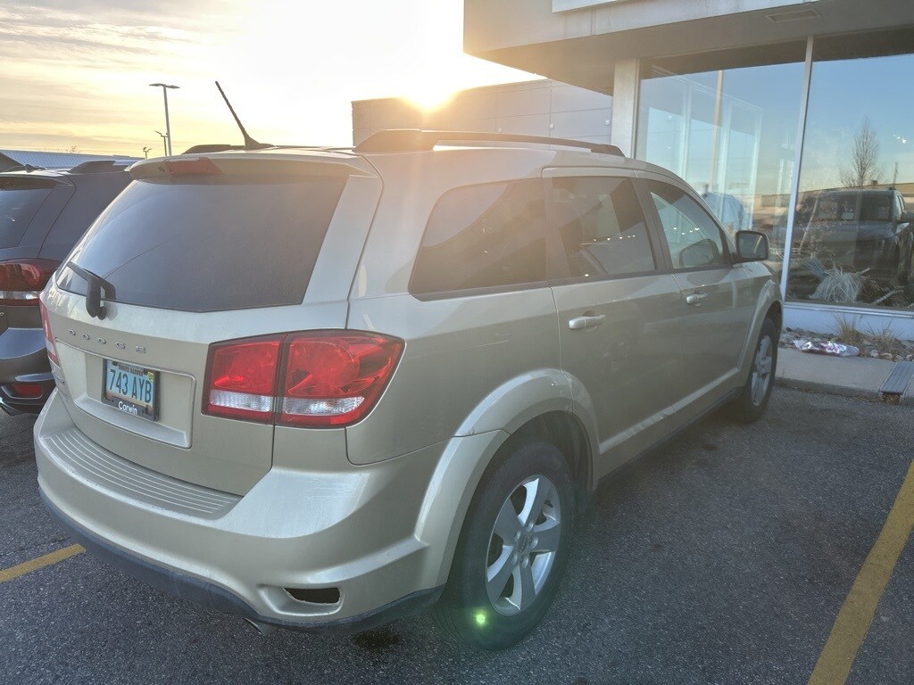 Used 2011 Dodge Journey Mainstreet SUV