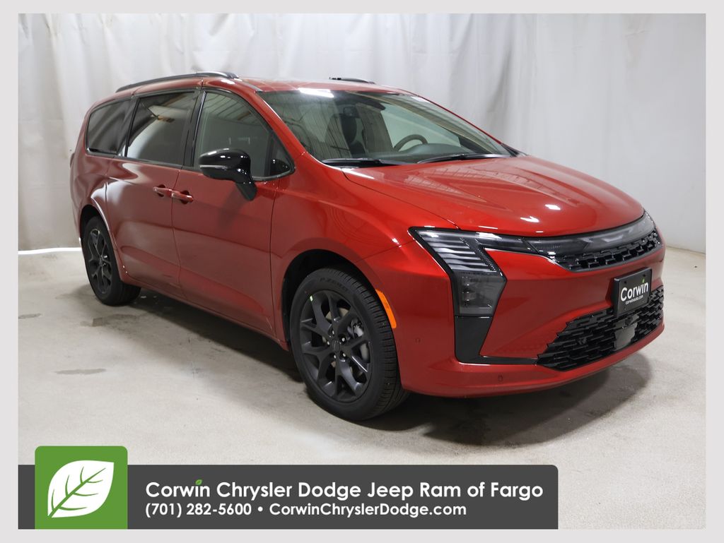 2027 Chrysler Pacifica Limited AWD's photo