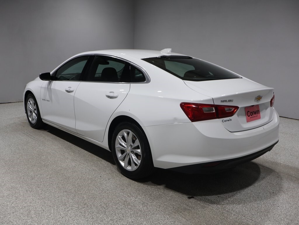 2023 Chevrolet Malibu 1LT photo 4