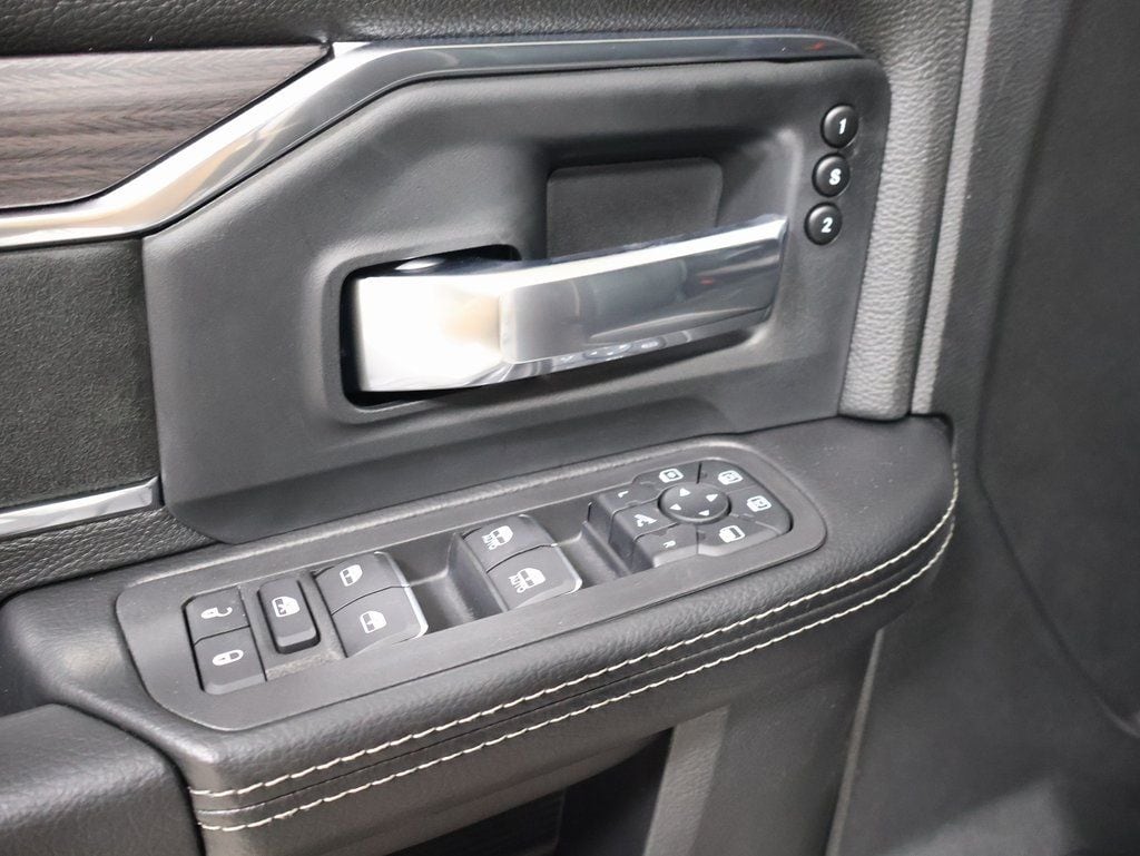 2025 RAM 2500 Laramie - Photo 9