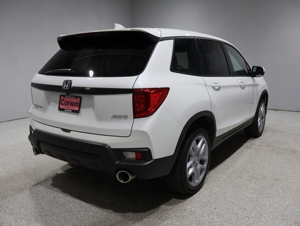 2024 Honda Passport EX-L photo 2