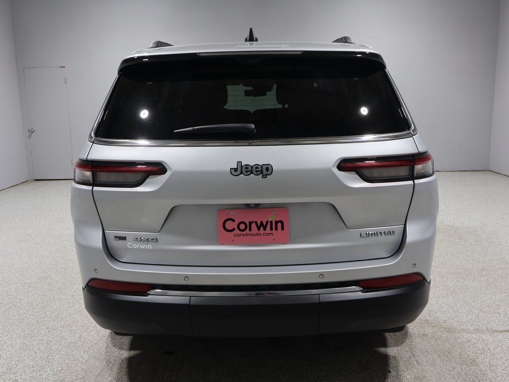 2021 Jeep Grand Cherokee Limited photo 2