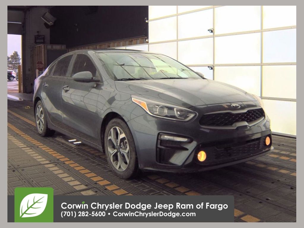 2020 Kia Forte LXS AT's photo