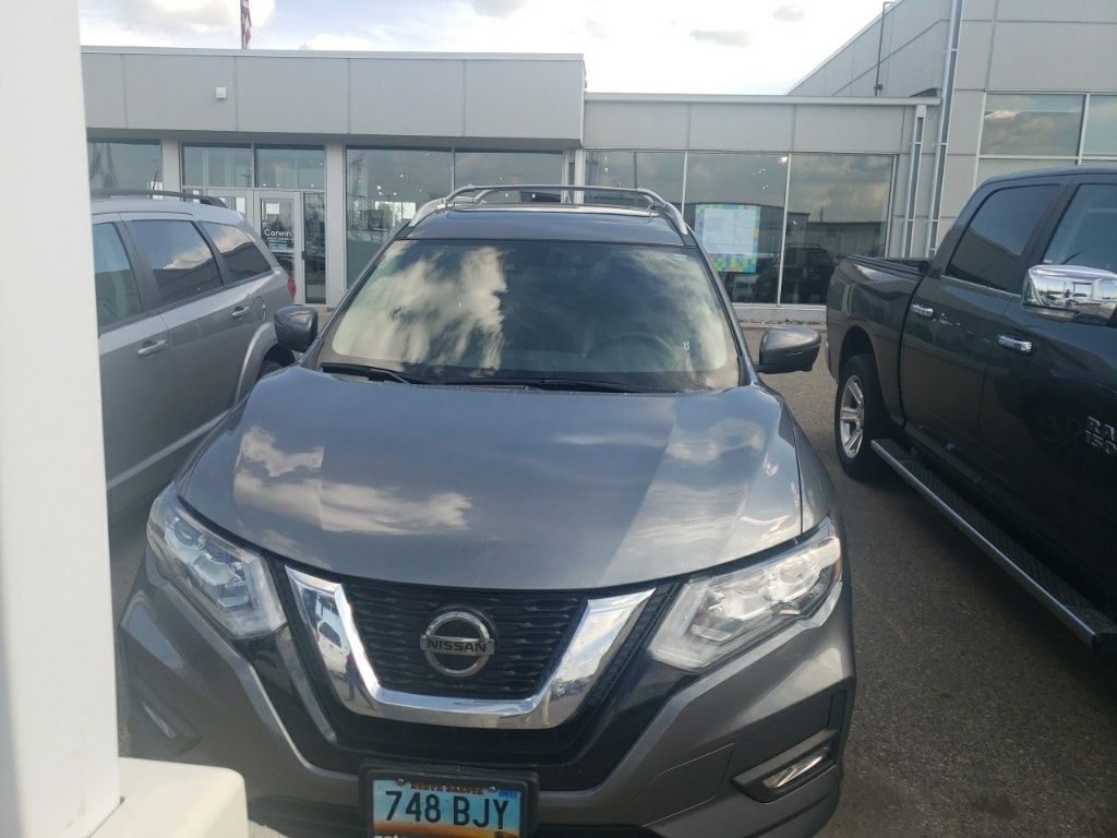 Used 2020 Nissan Rogue SL with VIN 5N1AT2MV5LC767614 for sale in Fargo, ND
