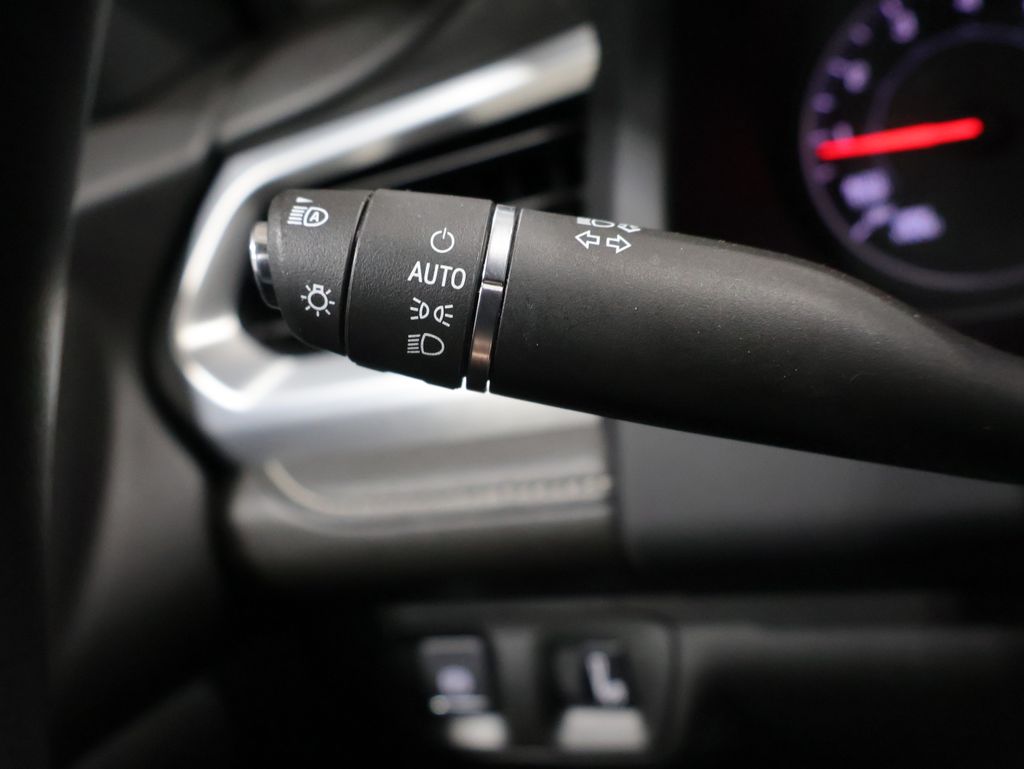 2023 GMC Acadia SLE - Photo 33