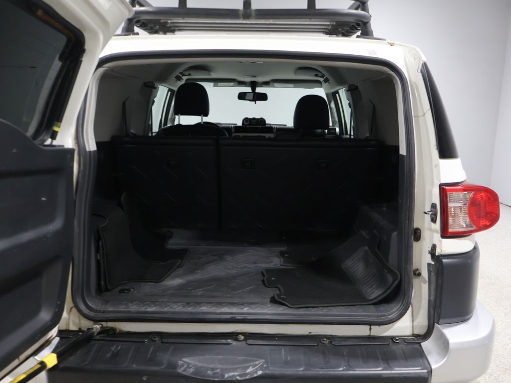 2010 Toyota FJ Cruiser Base photo 4