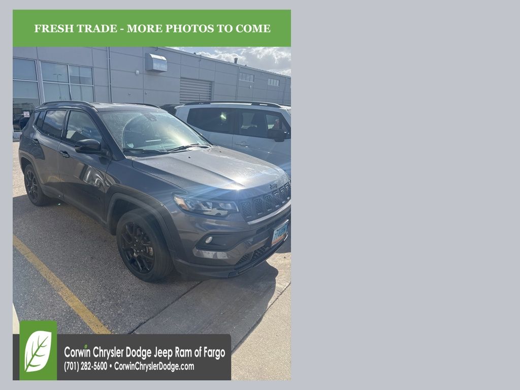 2023 Jeep Compass Altitude 4X4's photo