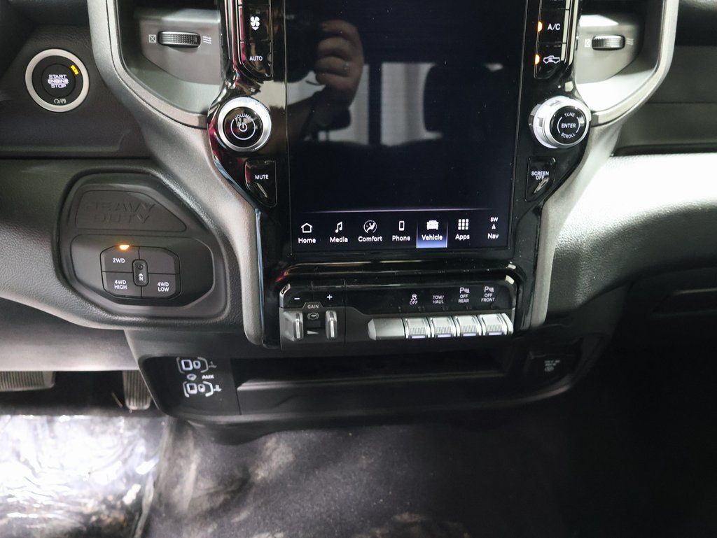 2026 RAM 3500 Tradesman - Photo 25