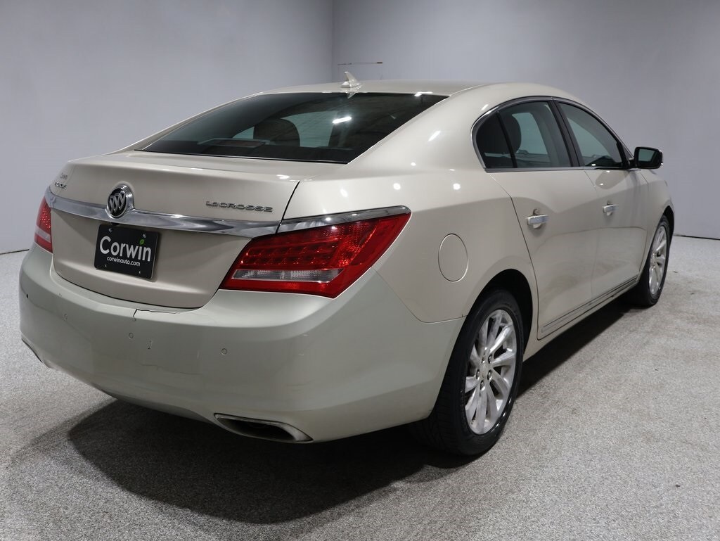 2014 Buick LaCrosse Leather photo 2