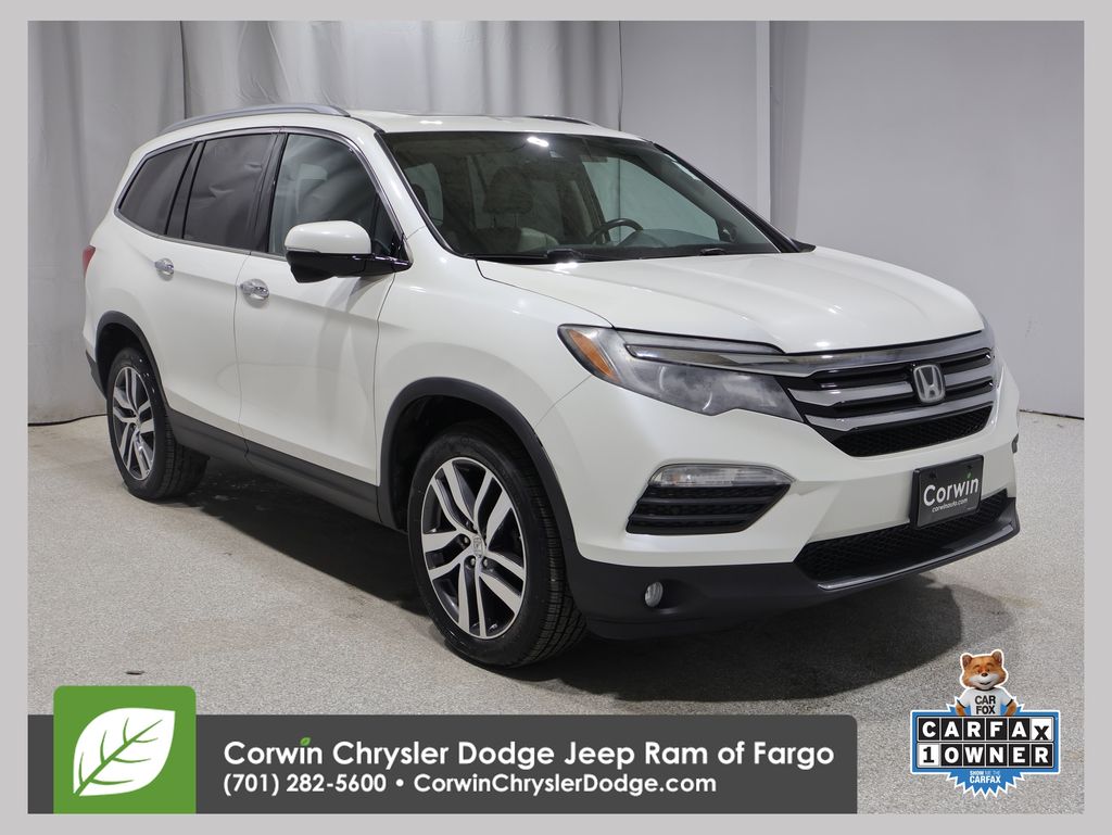 2016 Honda Pilot 4WD Touring's photo