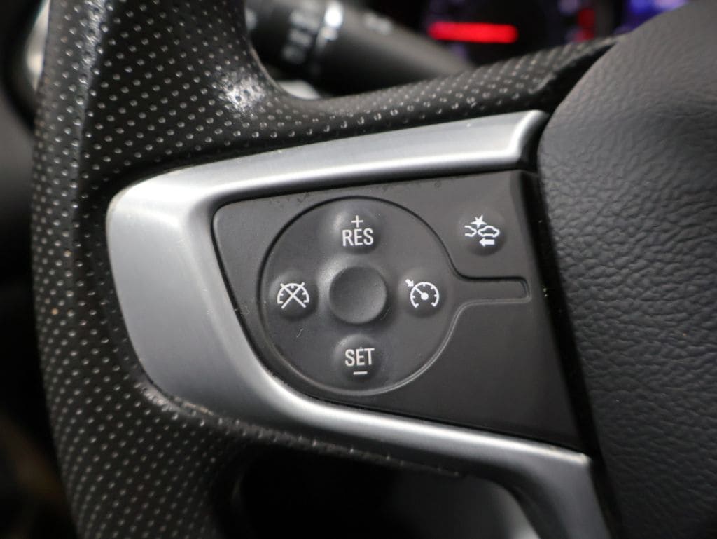 2023 GMC Acadia SLE - Photo 31