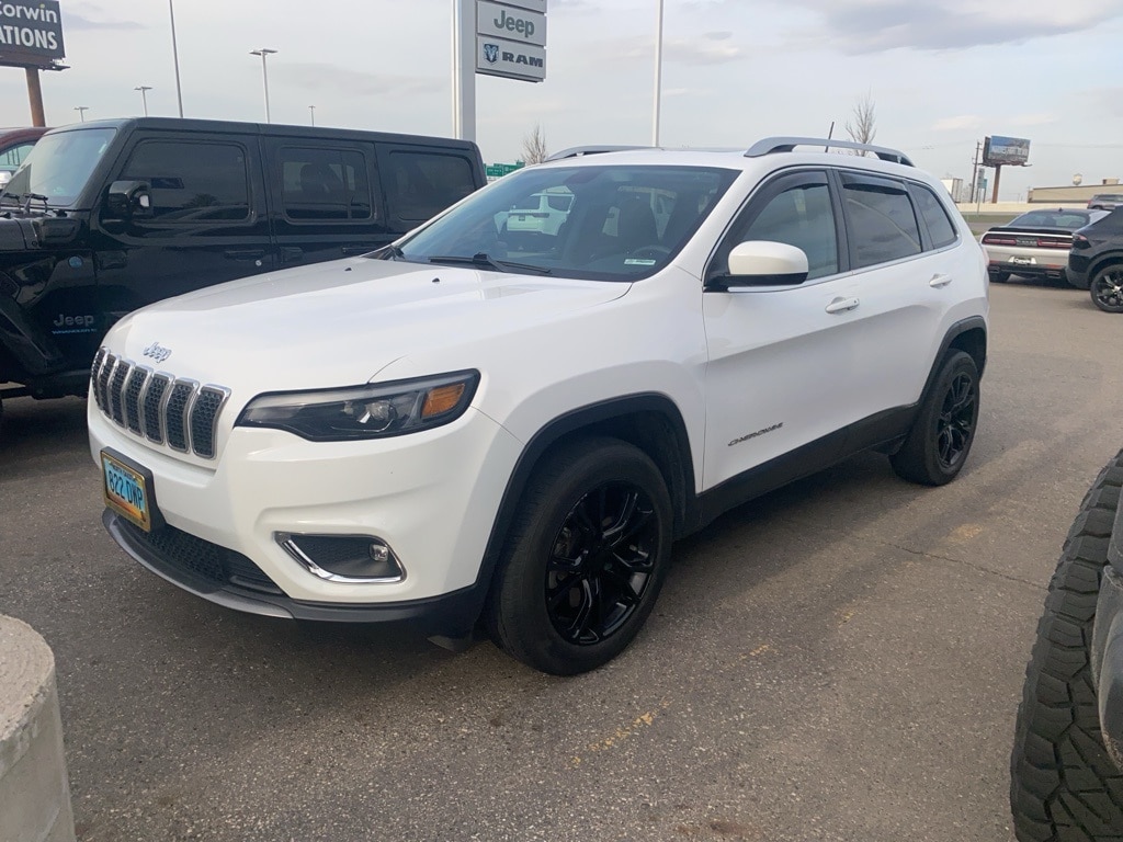 Used 2019 Jeep Cherokee Limited with VIN 1C4PJMDN9KD189803 for sale in Fargo, ND