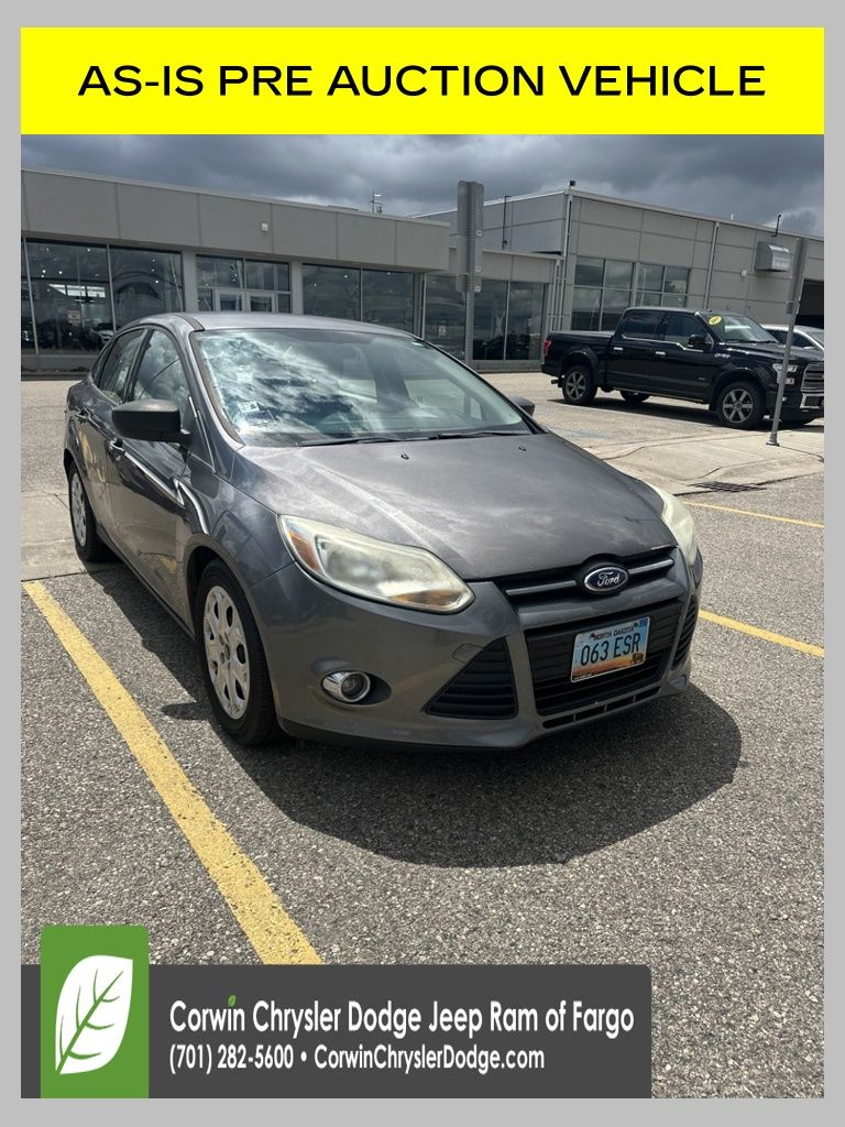 2012 Ford Focus Sedan SE's photo