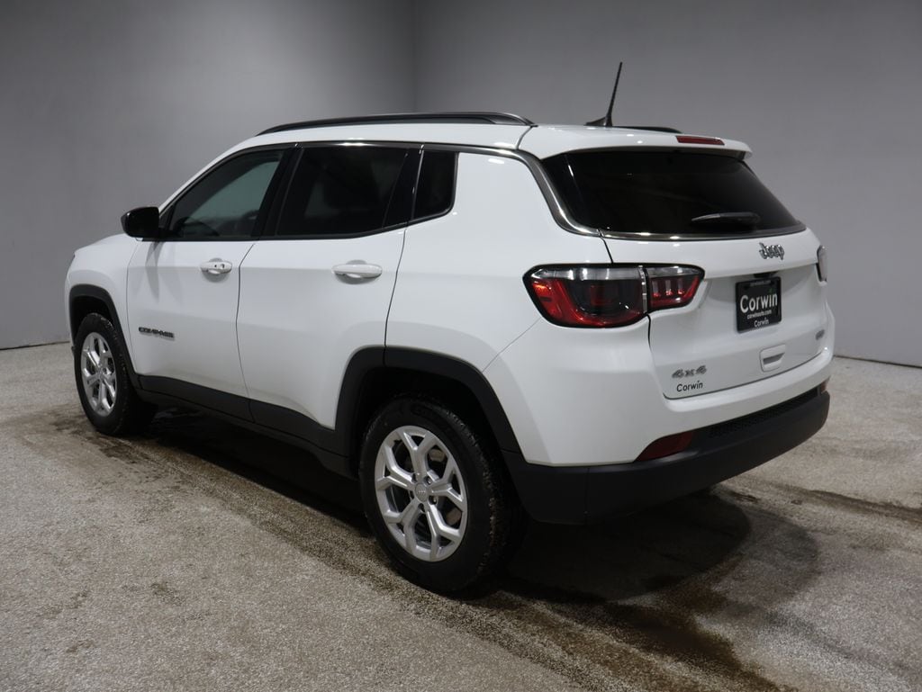 2024 Jeep Compass North Edition Latitude photo 3