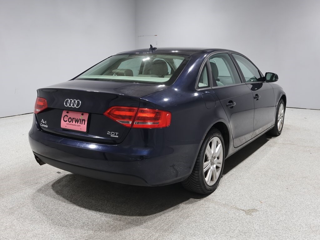 2010 Audi A4 2.0T Premium photo 2
