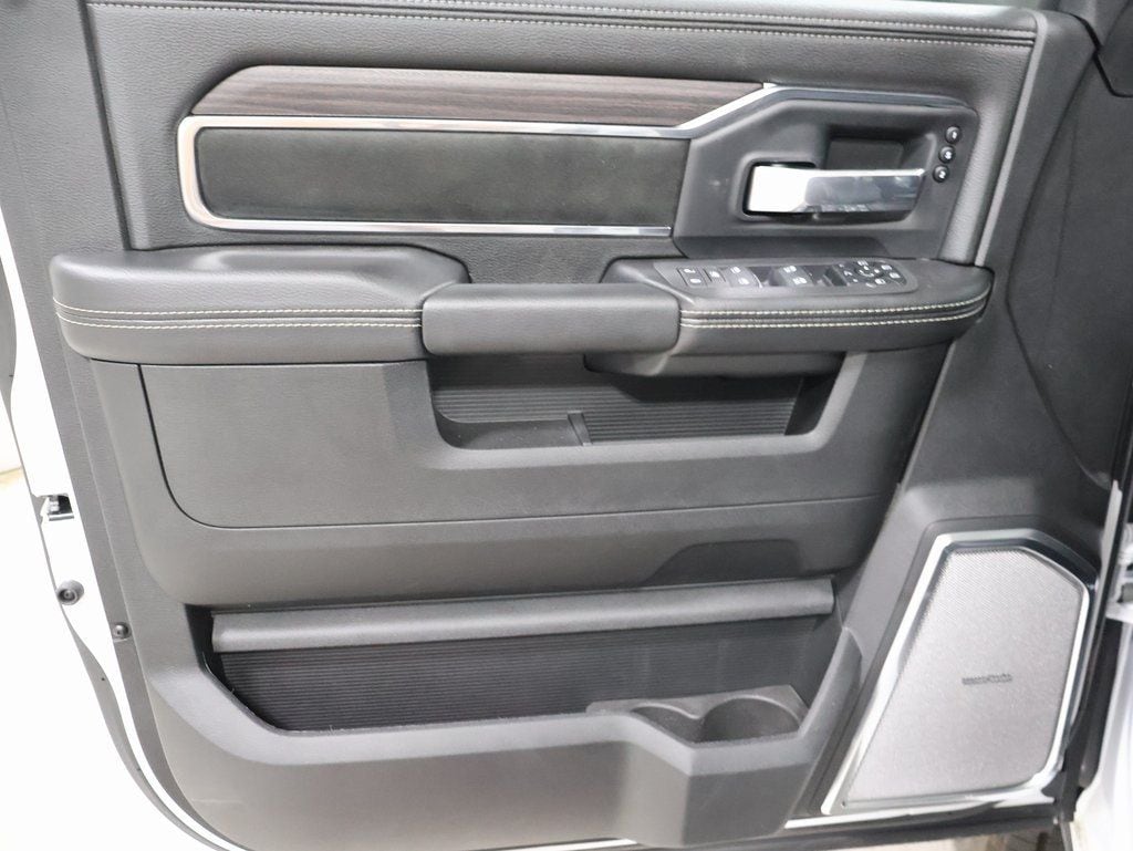 2025 RAM 2500 Laramie - Photo 9