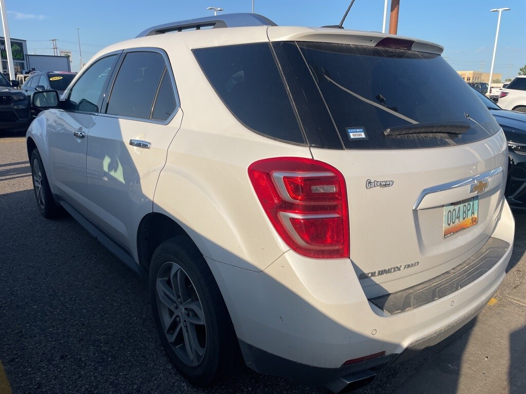 2017 Chevrolet Equinox Premier photo 3