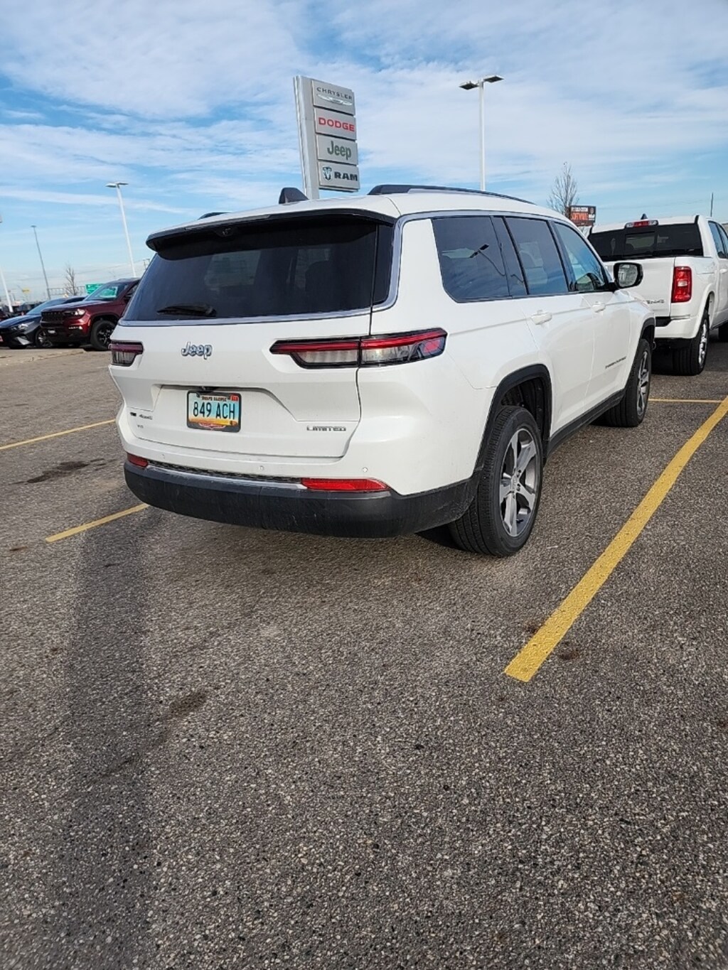 Used 2023 Jeep Grand Cherokee L Limited SUV