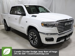 2026 Ram 1500 LARAMIE CREW CAB 4X4 5'7 BOX Pickup
