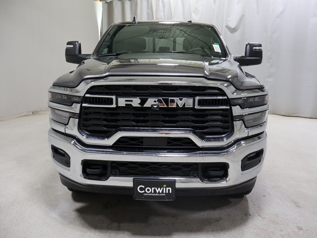 2026 Ram 3500 Tradesman photo 2