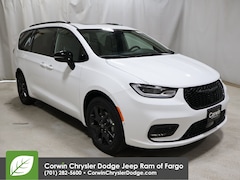 2025 Chrysler Pacifica LIMITED AWD Passenger Van