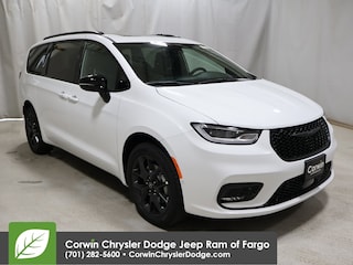 2025 Chrysler Pacifica LIMITED AWD Passenger Van