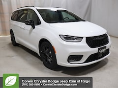 2026 Chrysler Pacifica LIMITED Passenger Van