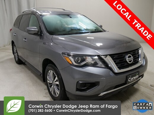 282 New Nissan Cars, SUVs in Stock
