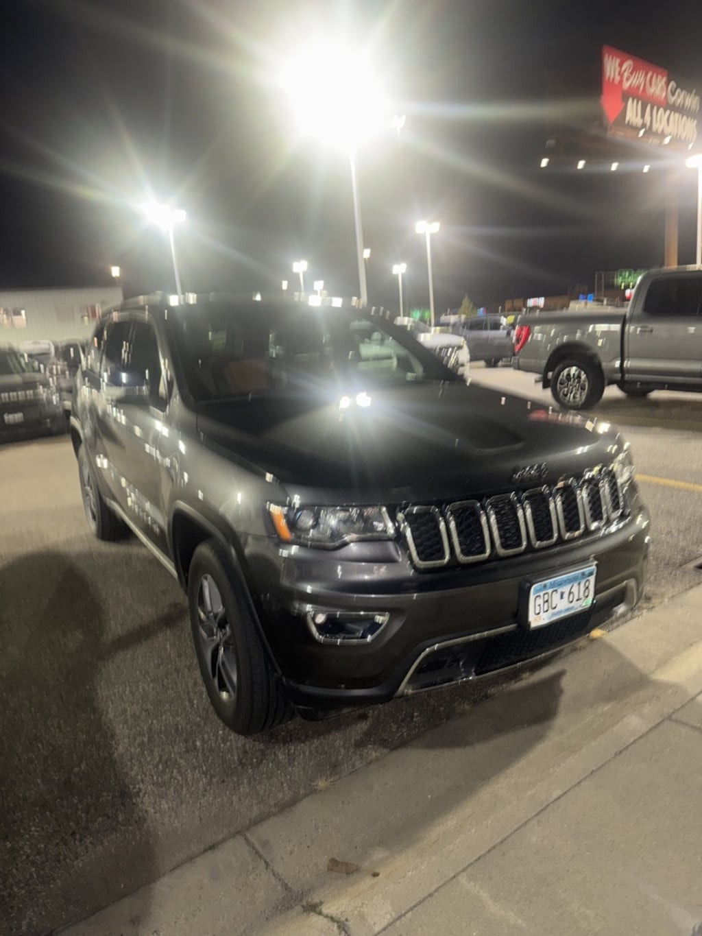 Used 2018 Jeep Grand Cherokee Limited 4x4 SUV