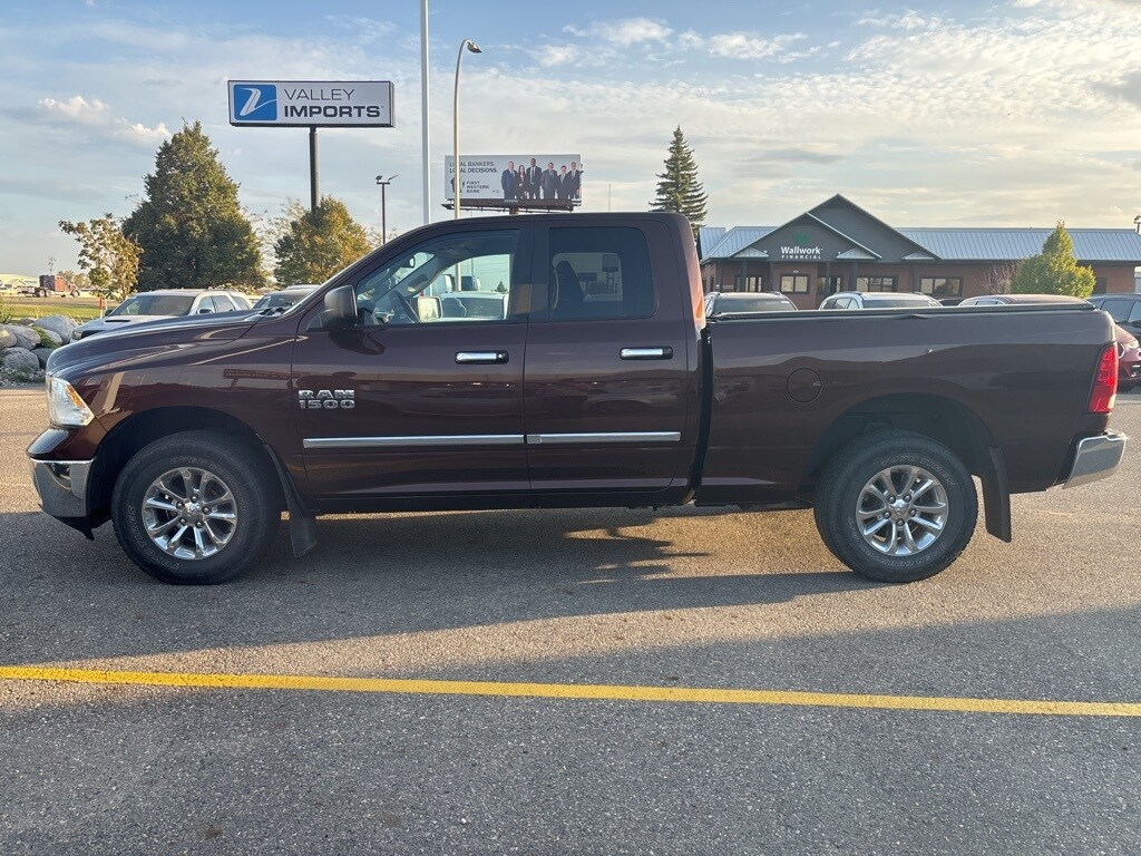 2013 Ram 1500 SLT photo 4