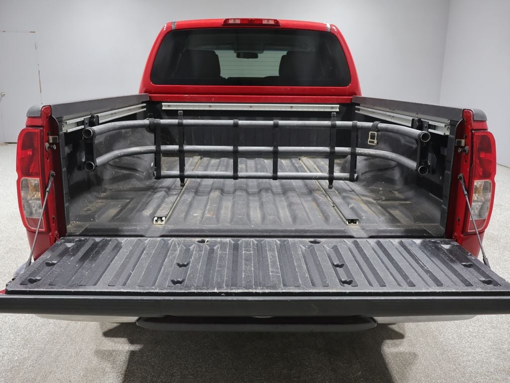 Used 2008 Nissan Frontier SE Truck Crew Cab