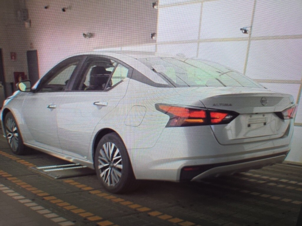 2024 Nissan Altima 2.5 SV photo 4