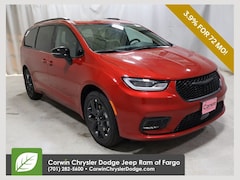 2026 Chrysler Pacifica LIMITED AWD Passenger Van