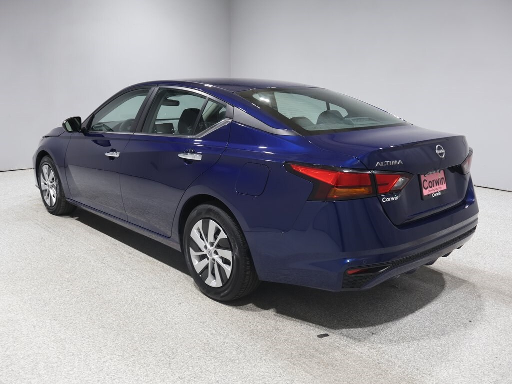 2024 Nissan Altima S photo 4