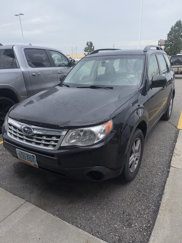2011 Subaru Forester 2.5X photo 2