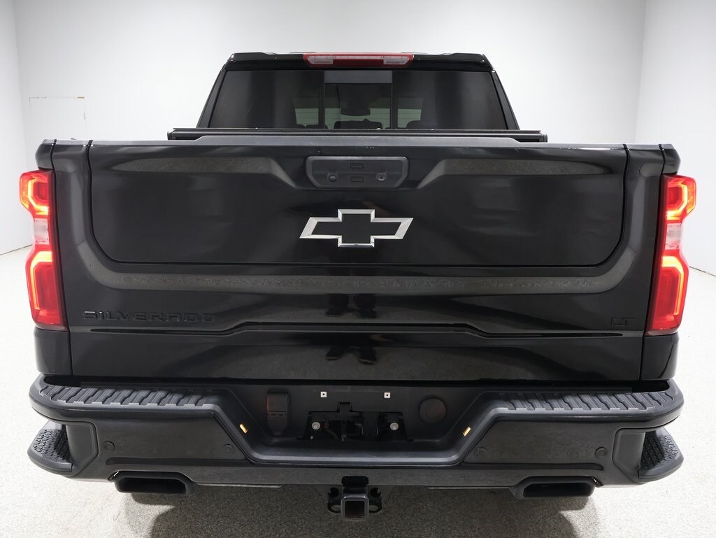 2024 Chevrolet Silverado 1500 LT Trail Boss photo 3
