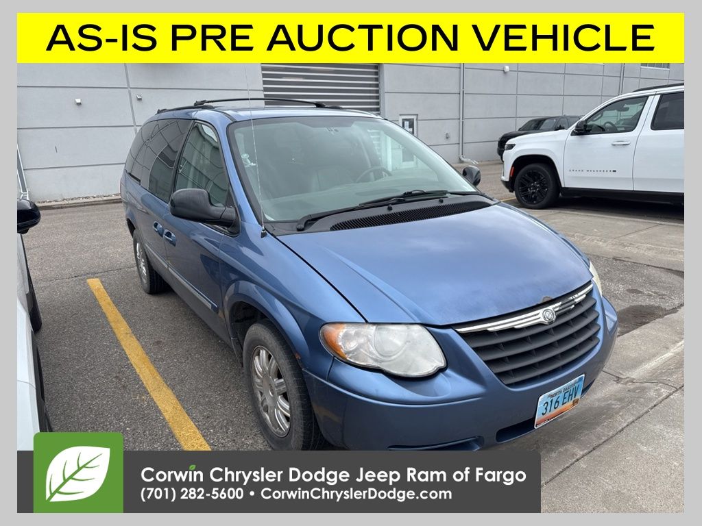 2007 Chrysler Town & Country Touring LWB's photo