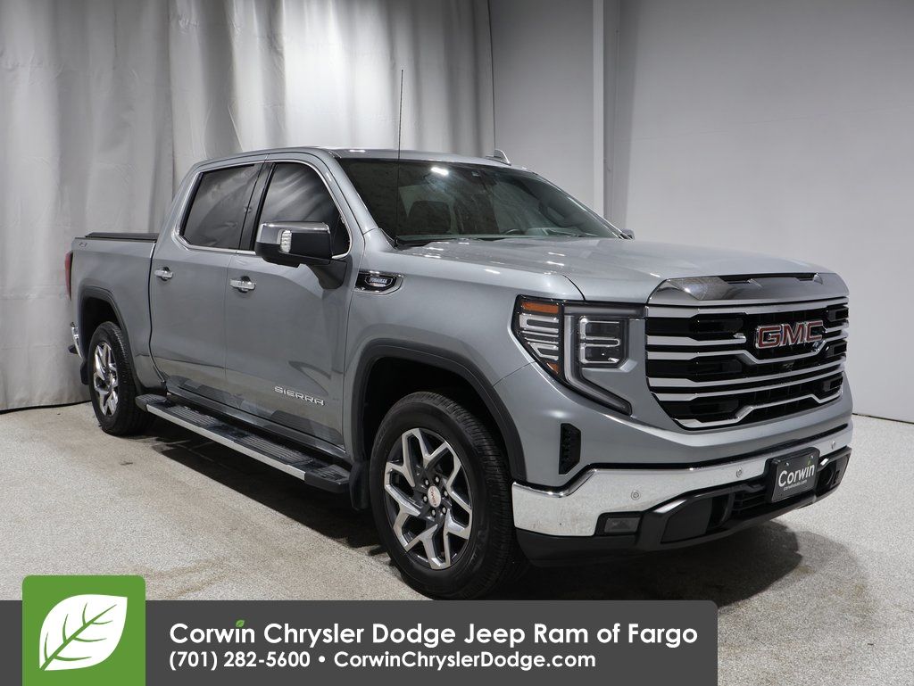 2023 GMC Sierra 1500 SLT's photo