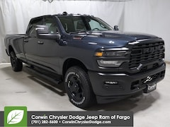 2025 Ram 3500 TRADESMAN CREW CAB 4X2 8' BOX Pickup