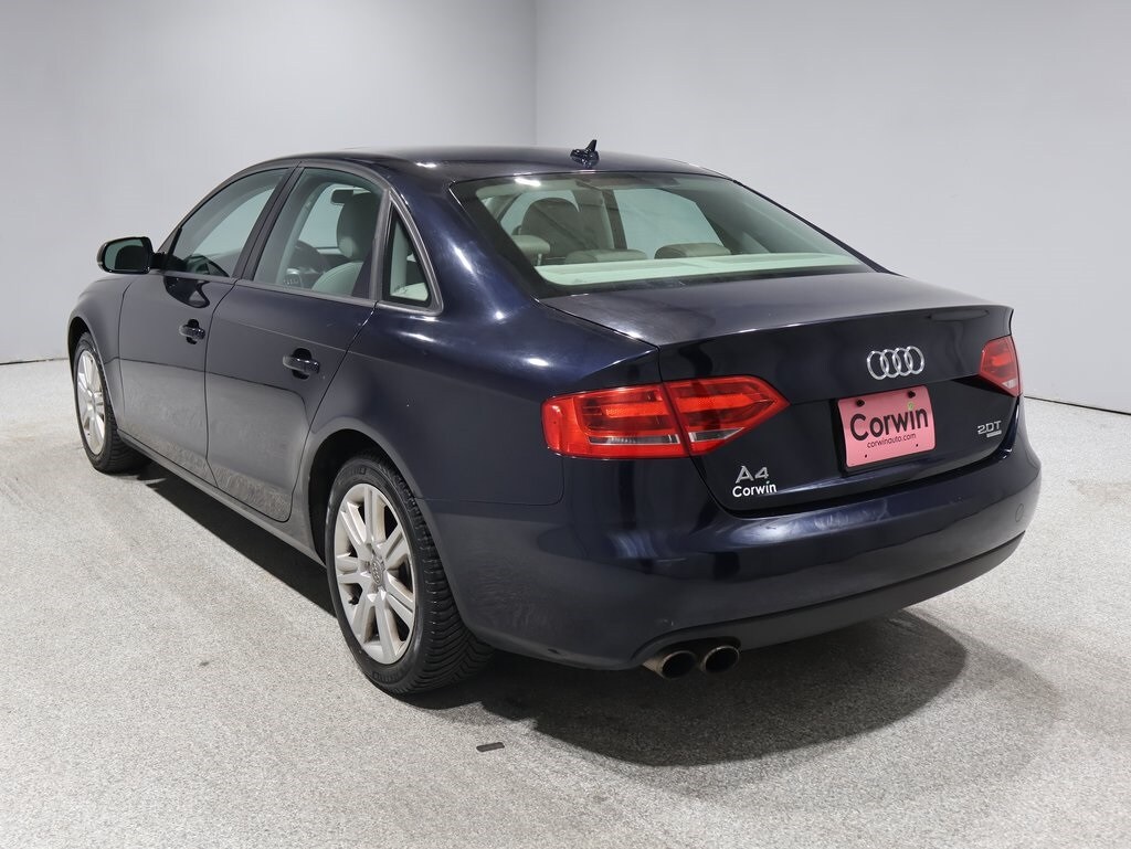 2010 Audi A4 2.0T Premium photo 4