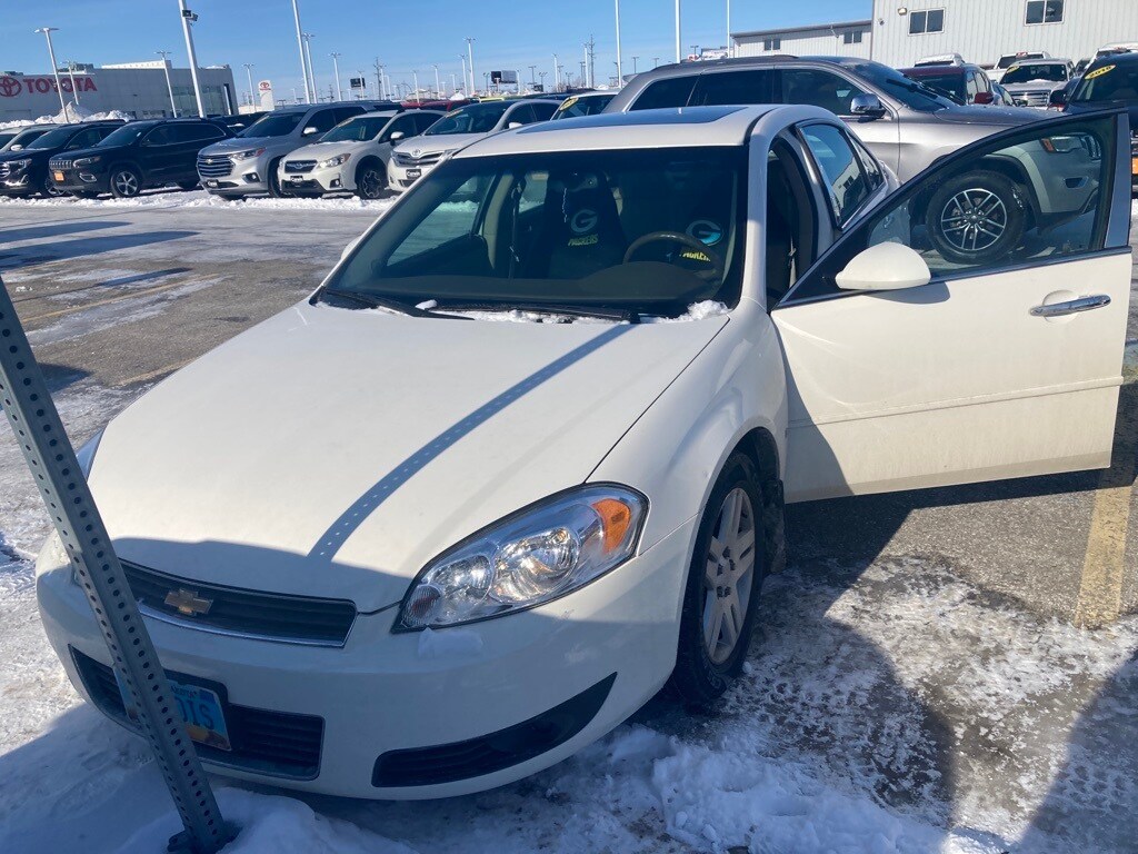 Used 2007 Chevrolet Impala LTZ with VIN 2G1WU58R279320654 for sale in Fargo, ND