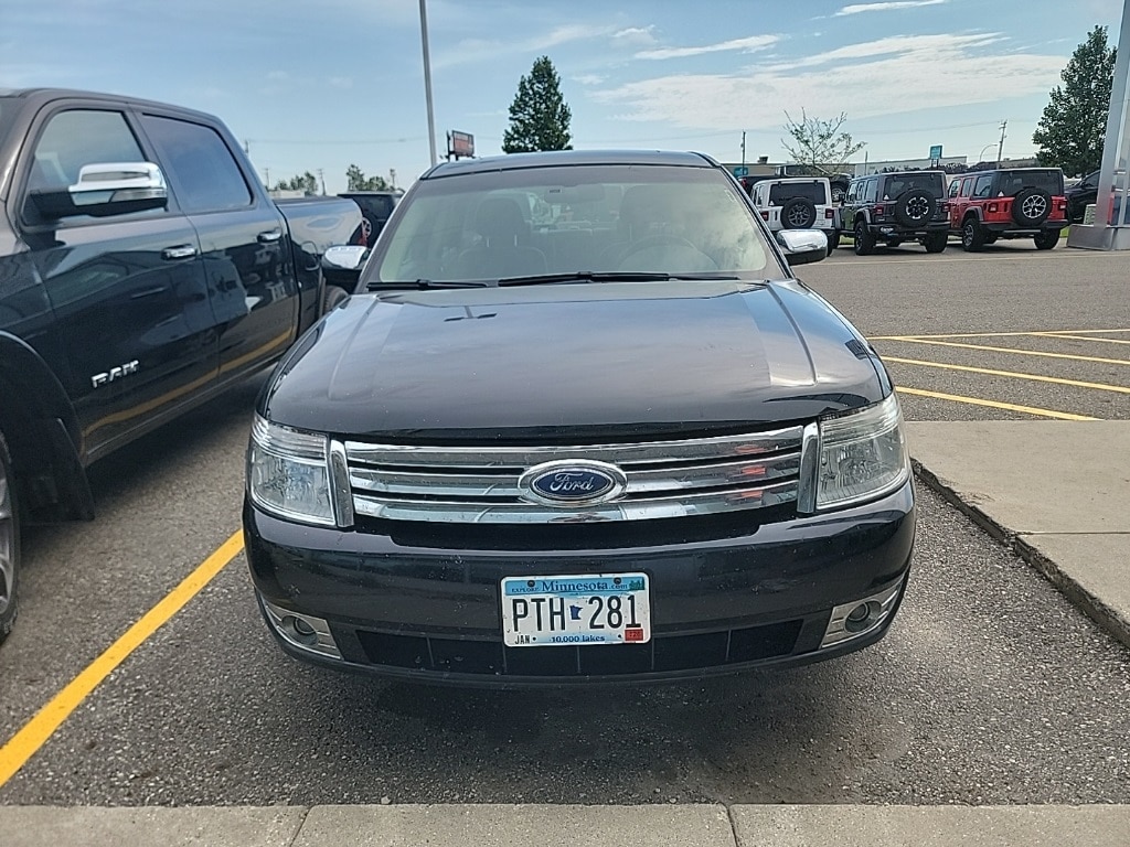 Used 2008 Ford Taurus Limited with VIN 1FAHP28W78G110488 for sale in Fargo, ND