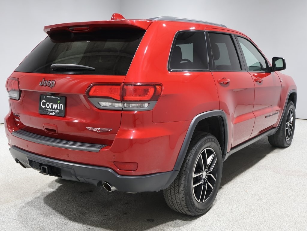 Used 2018 Jeep Grand Cherokee Trailhawk with VIN 1C4RJFLG5JC138150 for sale in Fargo, ND